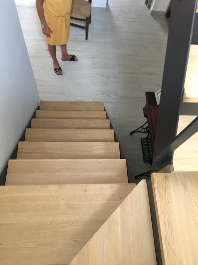 Escalier bois métal vue plongeante